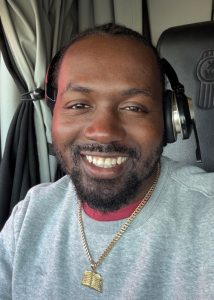 Headshot of Remone Wright