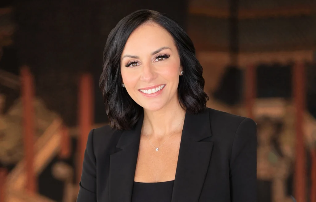 Meghan Hvizdos headshot